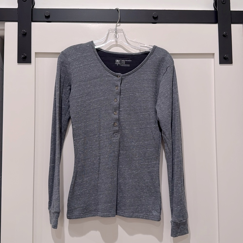 Albion Henley top, size small